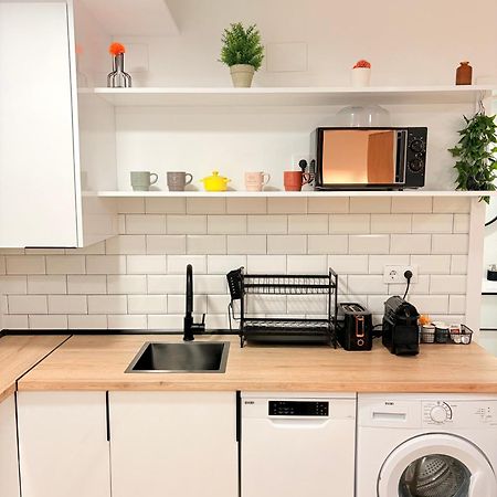 אלבאסטה Industrial -Apartamentos Birdie- מראה חיצוני תמונה
